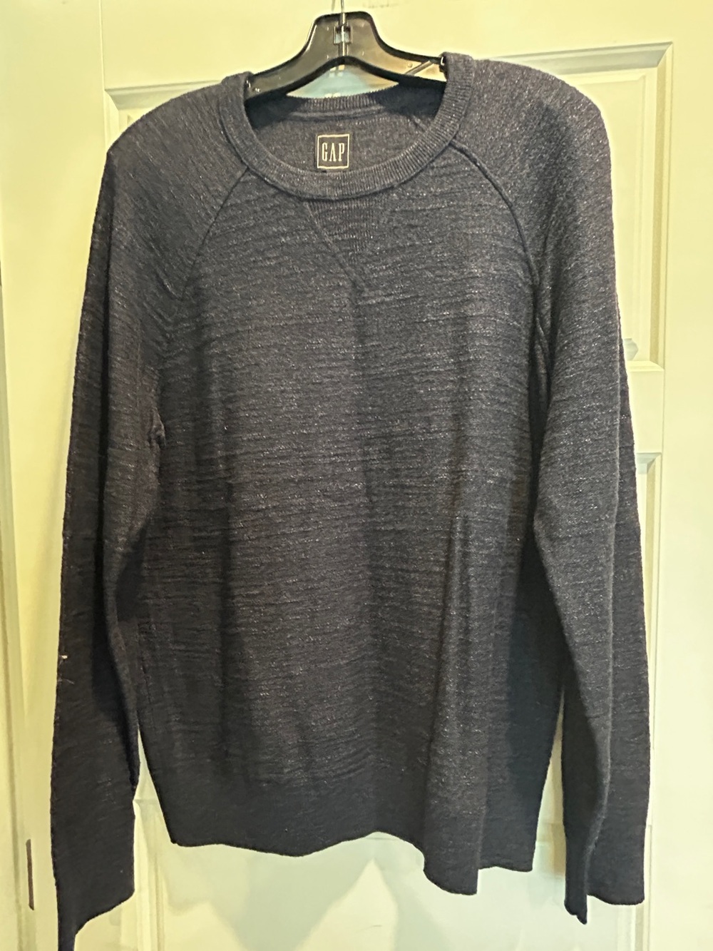 GAP Men's Dark Navy Crewneck Sweater